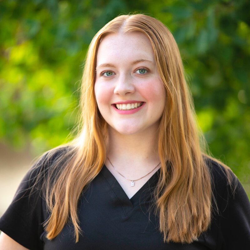 ainsley head shot