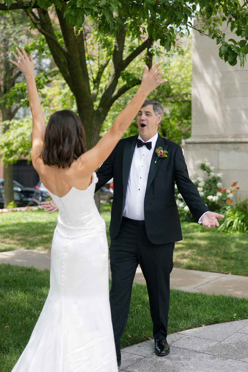 Chicago History Museum Wedding Photographer-57