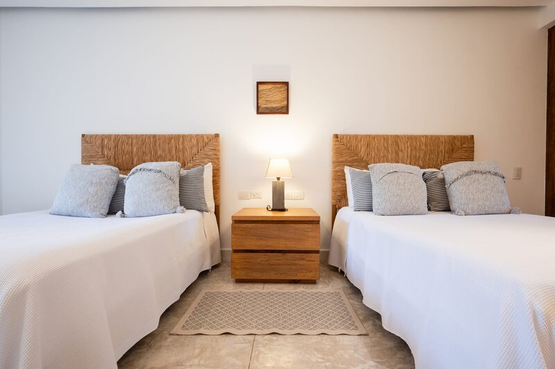 04-2-2-Careyes-Mexico-Properties-El-Careyes-Club-and-Residences-125-3BD-Bedroom-7514