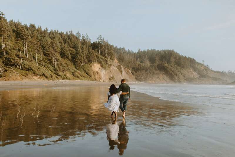 Emily-Noelle-PNW-and-Oregon-Coast-Elopement-Photographer-03