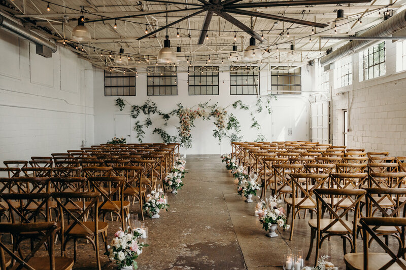 Airship 37 Wedding | Toronto Wedding Planner and Florist | Frid Events | Brittany Frid