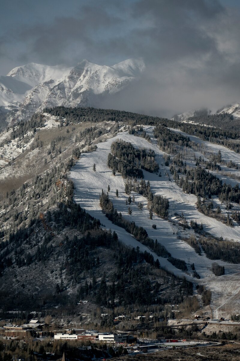 Tiehack at Buttermilk in the Winter