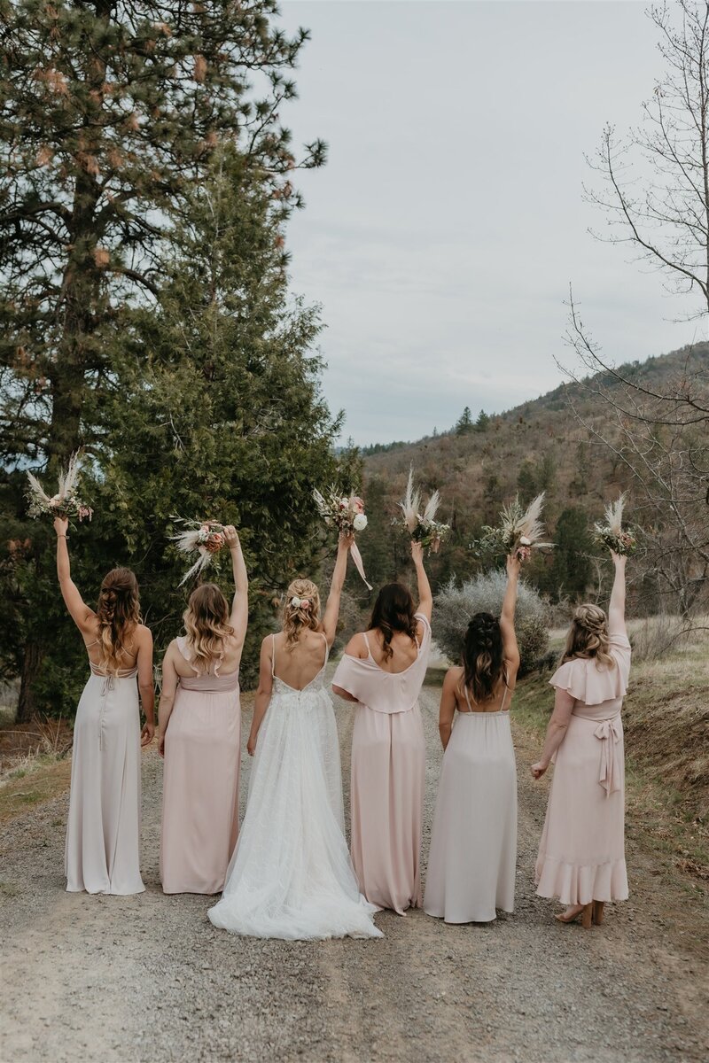 Oregon bridesmaids