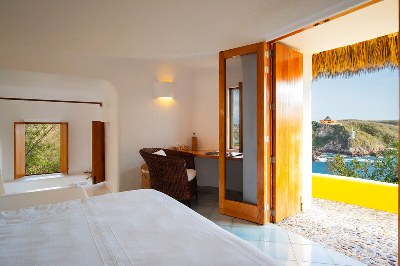 04-6-2-Sol-de-Oriente-Private-Bungalow-02-Careyes-Mexico-Bedroom-4991