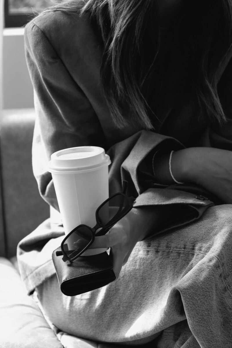 Practical tips to enjoy coffee without breakouts