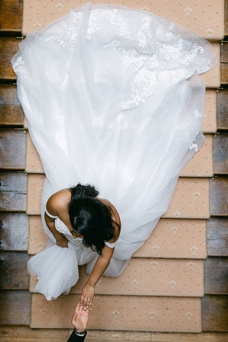 Naomi-Matt-Staircase-8_websize