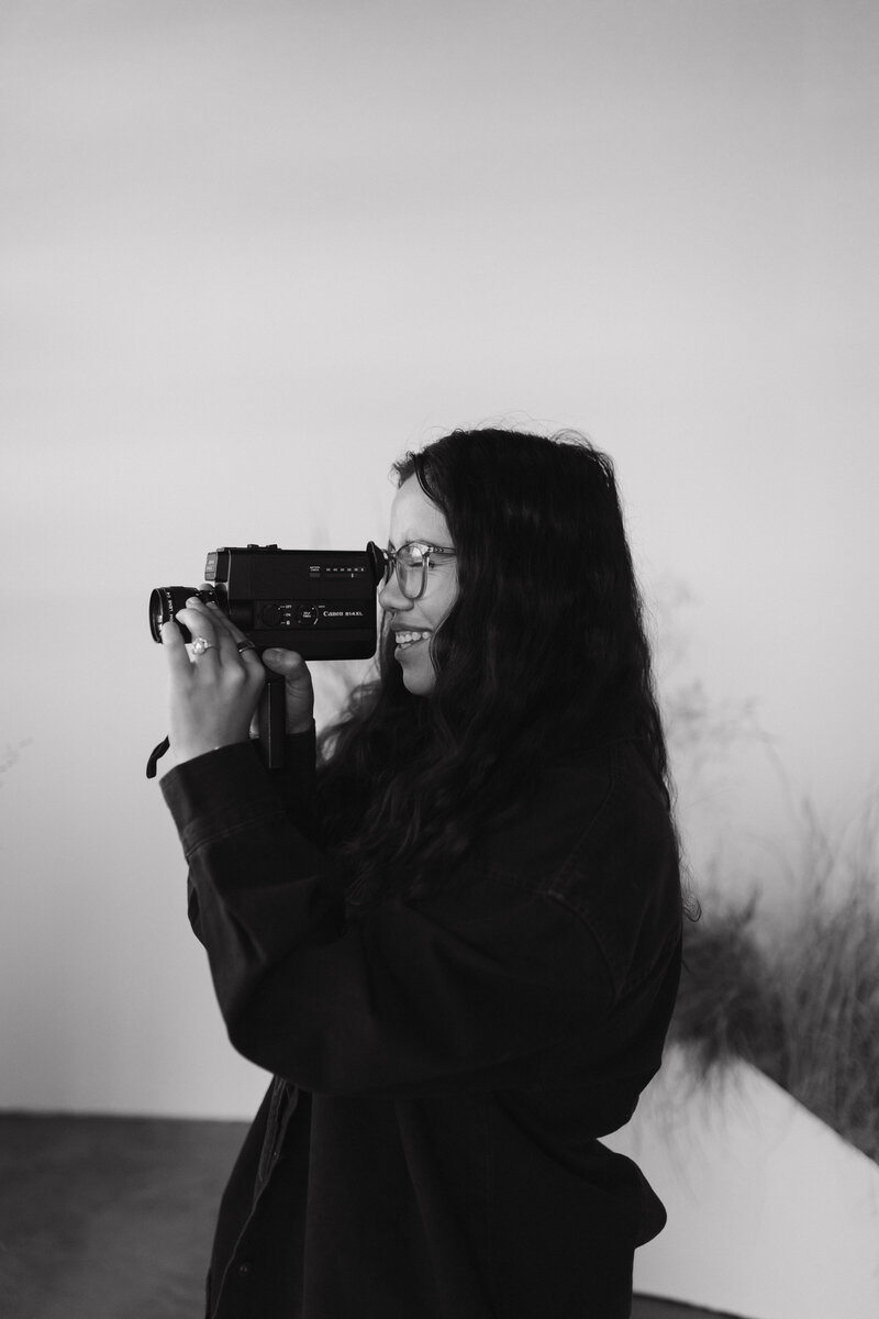 Capturing real moments at Colorado weddings on Super8