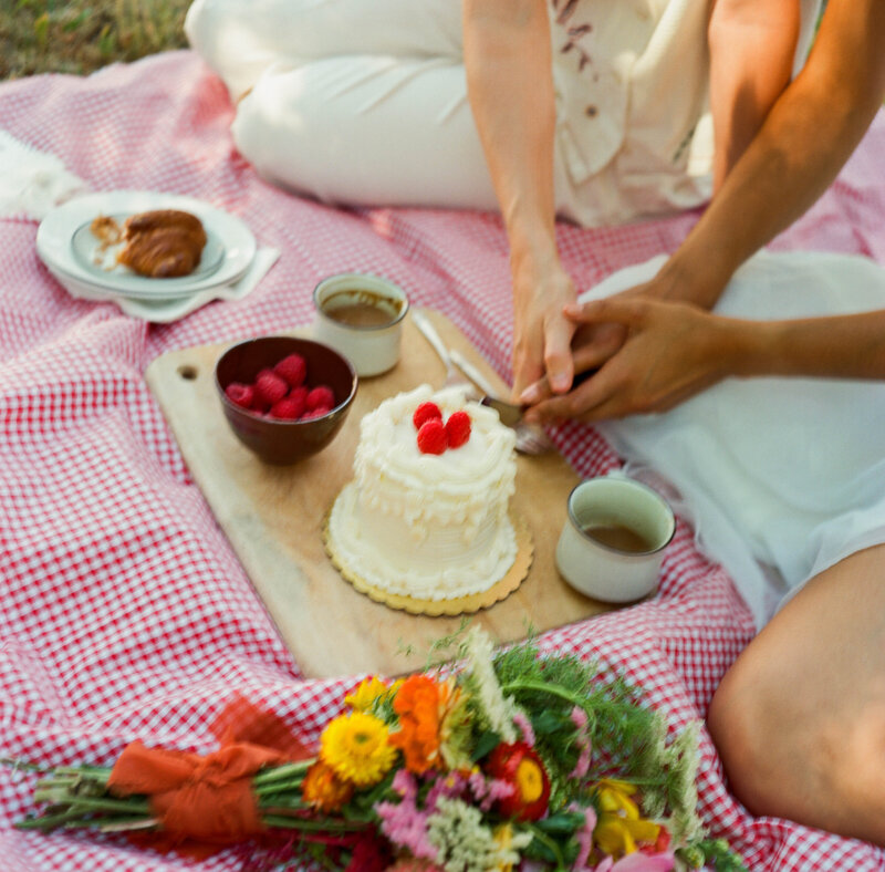 2025-ace-photography-oregon-a-frame-elopement-film-sneak-peaks-05