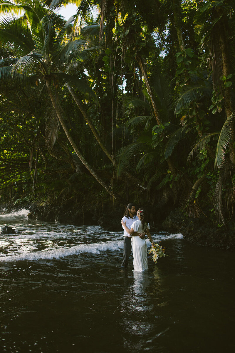 22.11.13_Cierra and Andrew_Hawaii Elopement _0325_websize