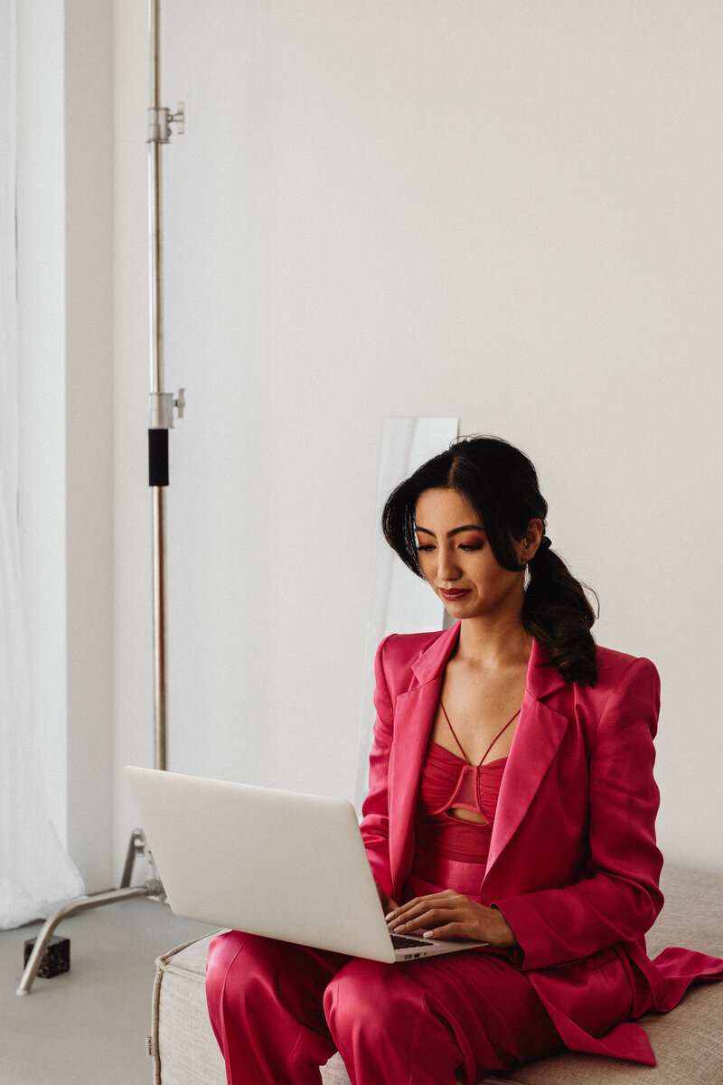 Elegant Asian Businesswoman (7)