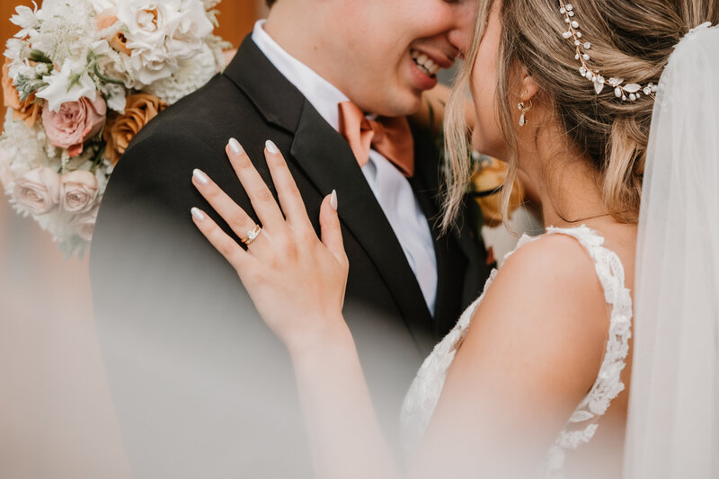 56-Katie & Phillip - Detroit Wedding Photographer - Mariah Kasten Photo
