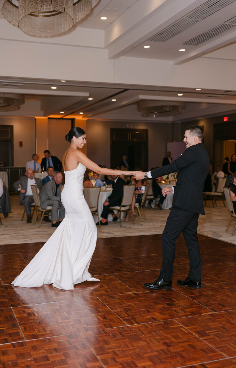 96-Mariah Kasten Photo - Detroit Wedding - Olivia and Andrew