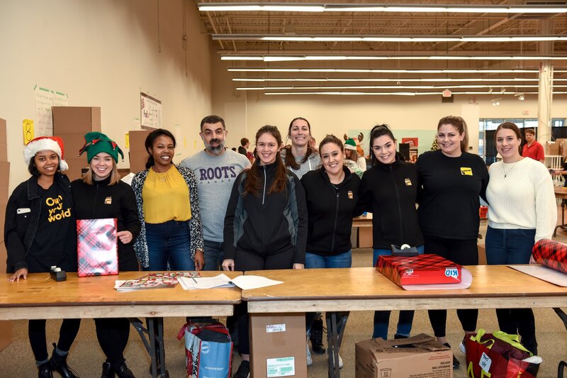 Holiday Helpers-6229