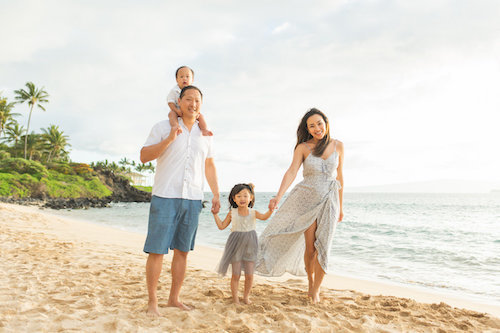 Maui family portrait photographers