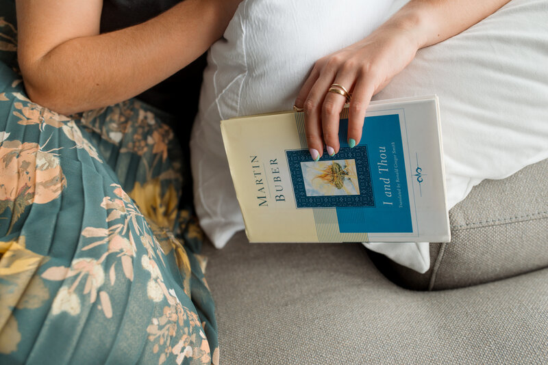 Dora Jurisic, LMFT offers couples weekend intensive therapy for couples who want to reinvent their relationship. 
