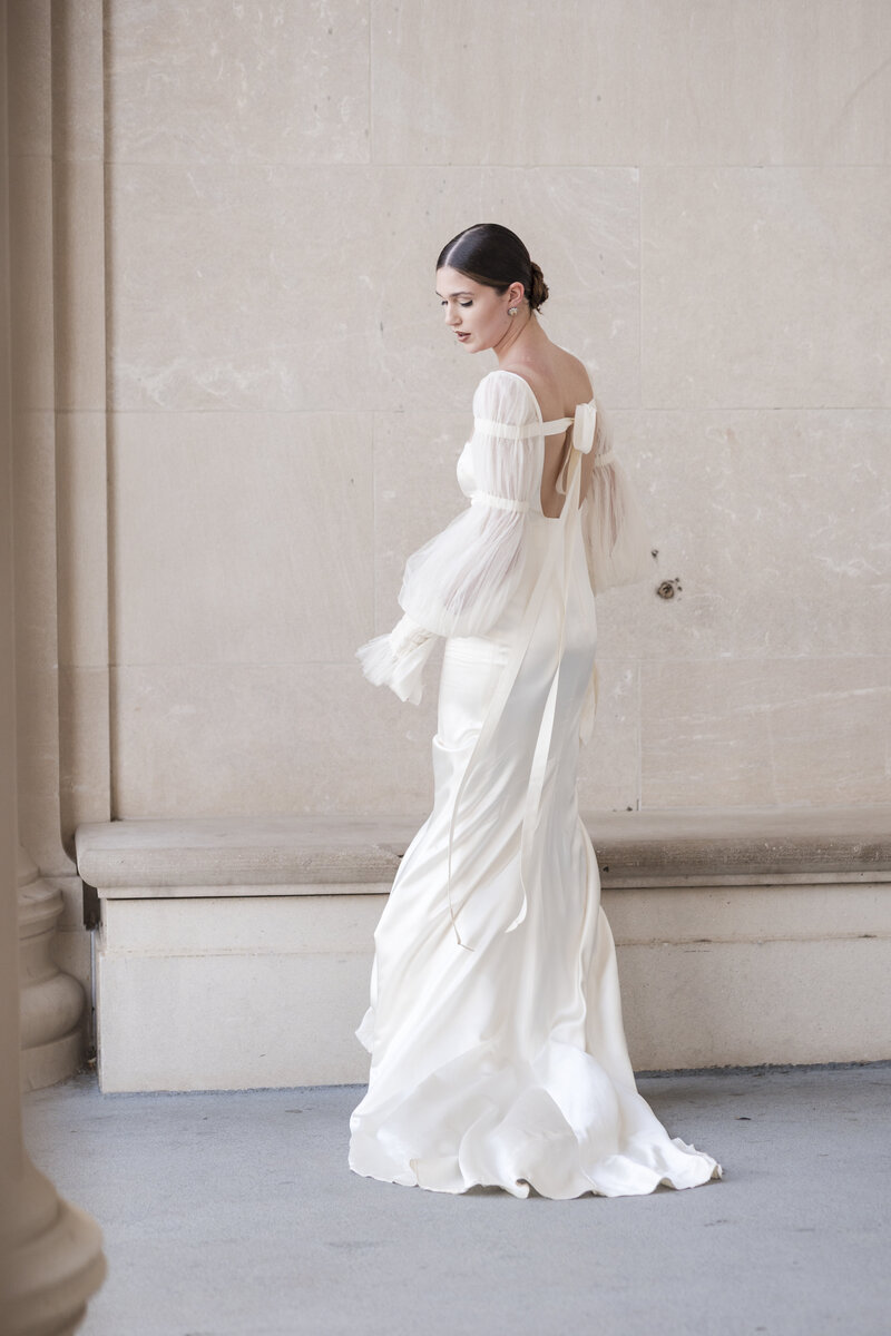 Classical-bride-editorial-the-dress-9