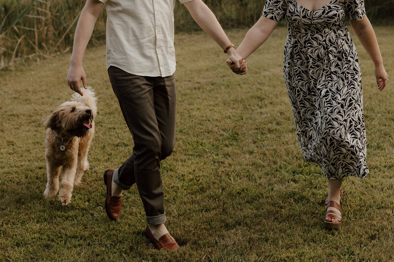 engagement-couple-with-dog-meg-pearson-photography-midwest