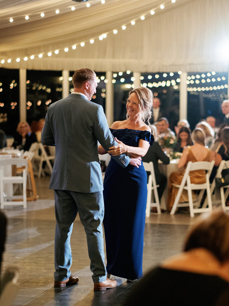Chicago Wisconsin Documentary Wedding Photography Wedding-999