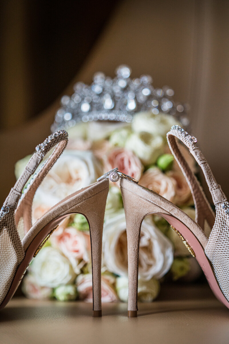 Vitznau-Parkhotel-Wedding-Photographer-Hochzeitsfotograf-Hochzeitsringe-wedding-rings-Musto-Studios