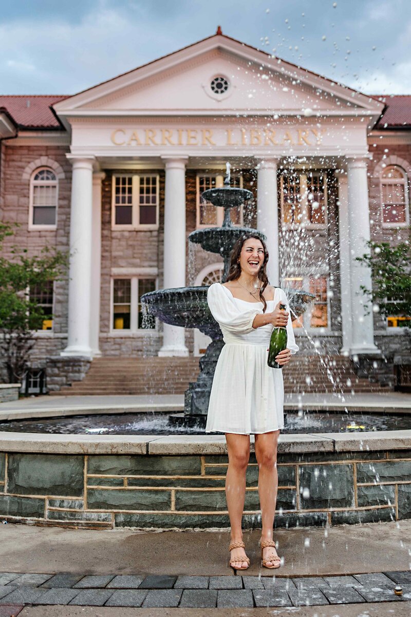 college-senior-portraits-central-virginia