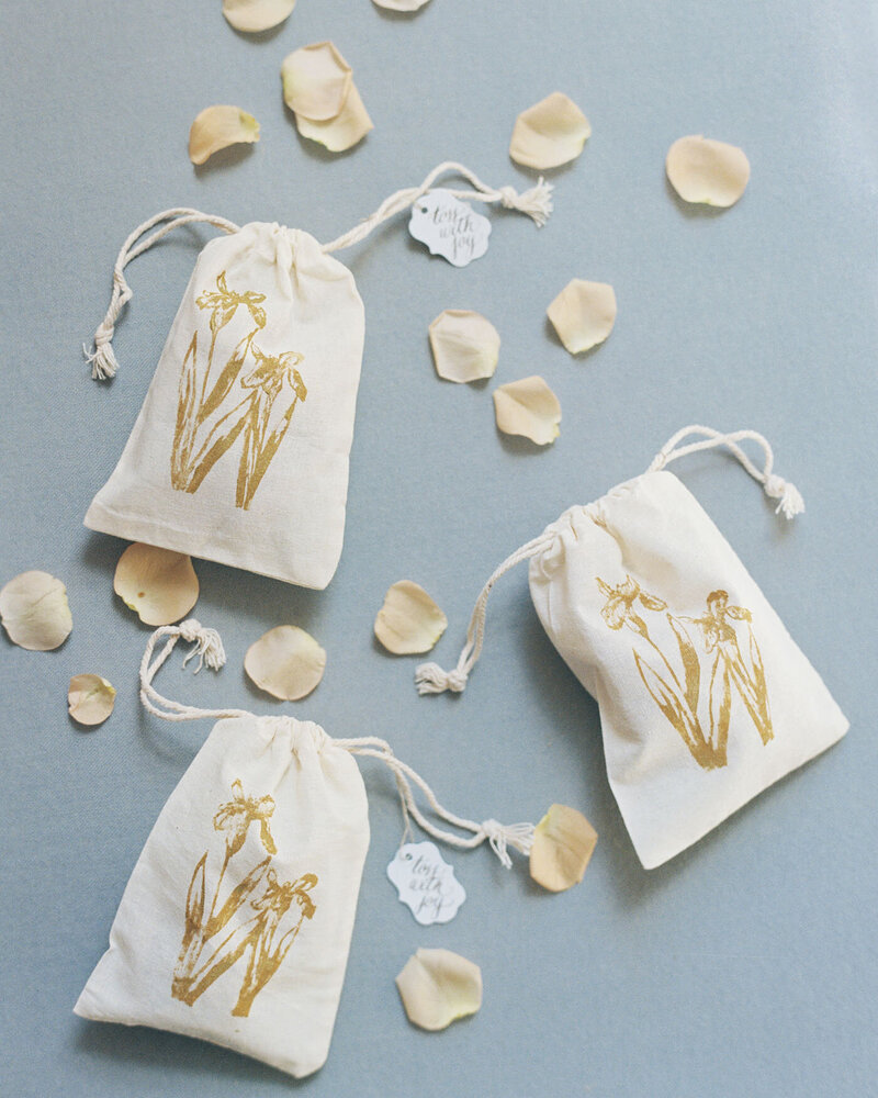 Dominique Alba custom wedding stationery relief print toss bags