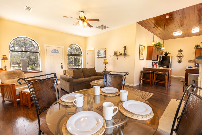 Kitcehn & dining area in hotel cottage suites in wimberley texas
