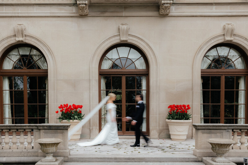 Classy-Buffalo-Timeless-Wedding-11