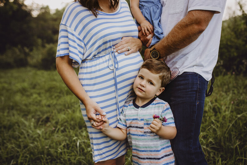 family maternity photo session