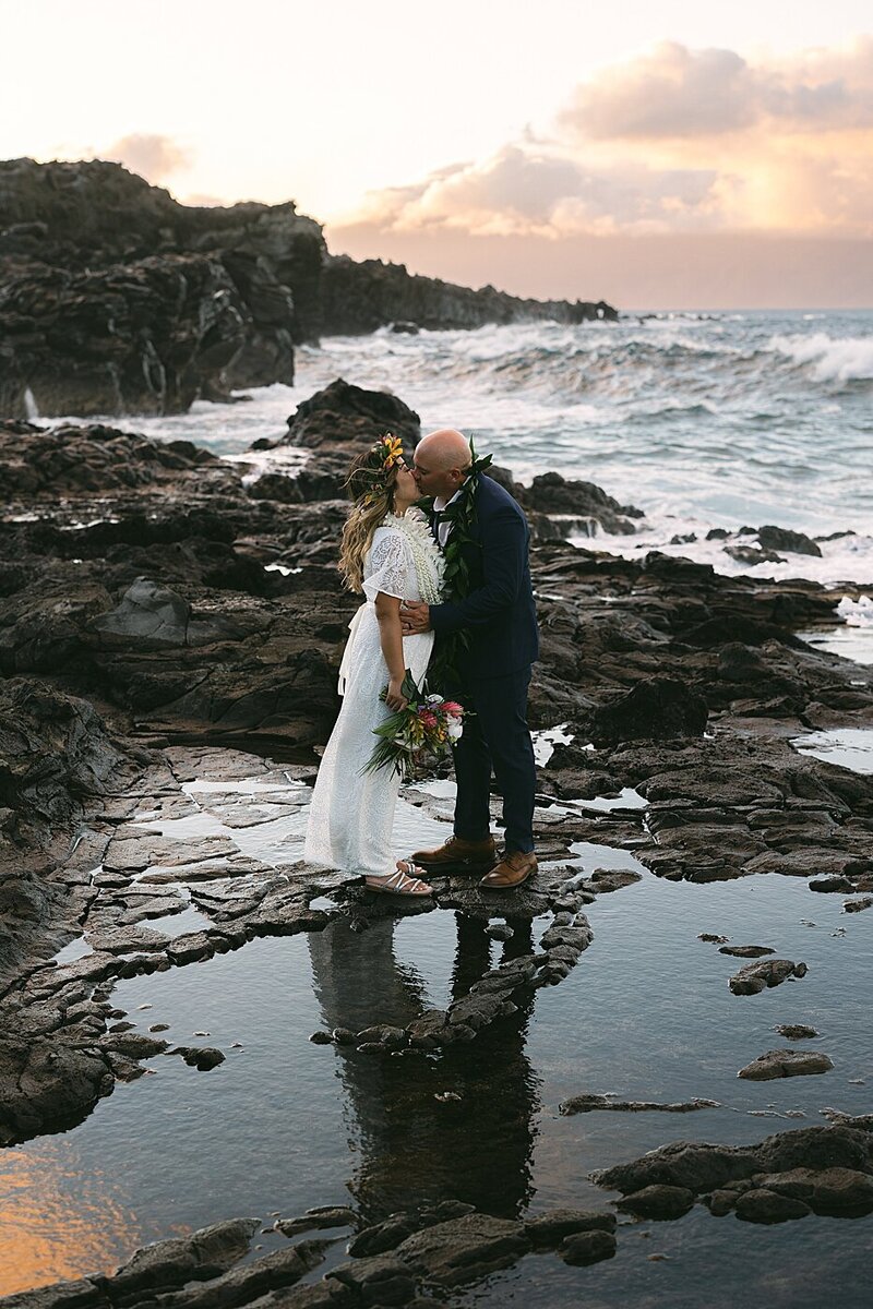 hawaii-wedding-photos-maui-elopement-kauai-elopement-maui-bride_0143