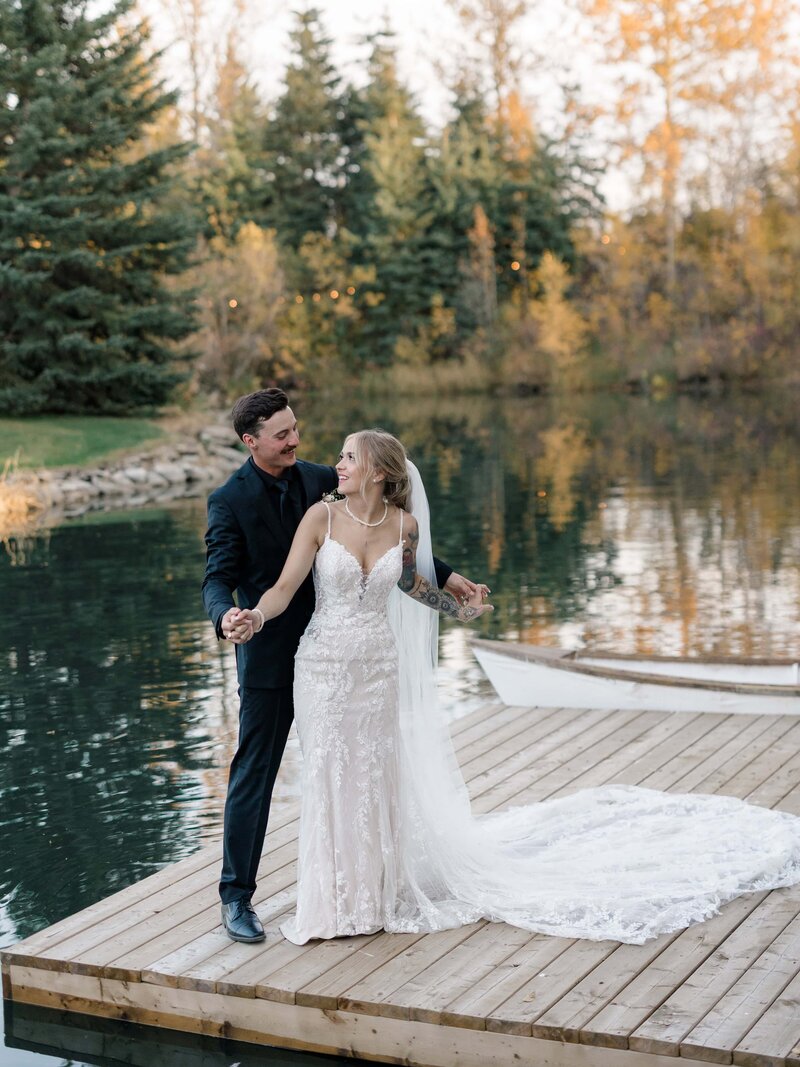 Edmonton Wedding Photos - Pine and Pond Wedding Venue (168)_1