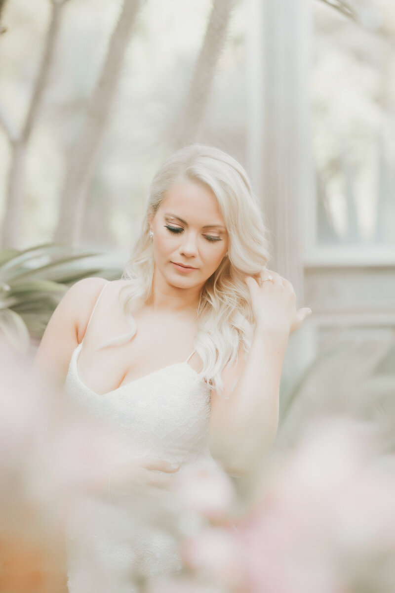 Elevate your wedding memories with Austin's finest. Discover why we're the top choice for capturing love stories. Contact us for stunning wedding photography that lasts a lifetime.