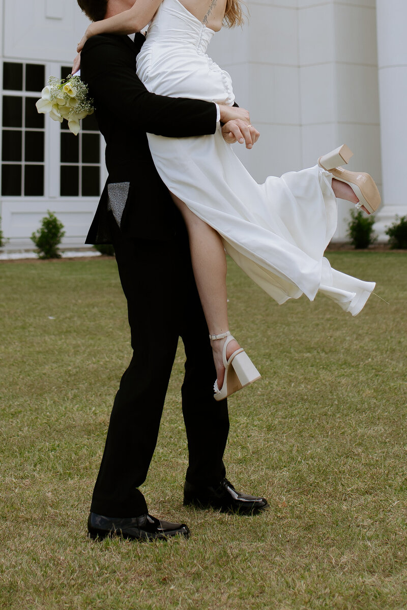 Bluffs \u0026 Bayous Jan/Feb 2023 by Bluffs \u0026 Bayous Magazine - Issuu, image size:800x1200