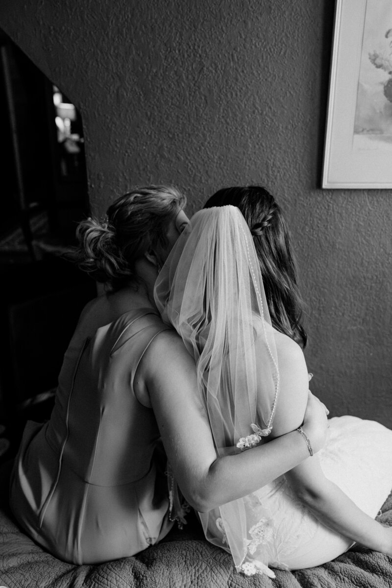 MichaelaHPhotographyWeddingPortlandOregonVancouverWashington-85_l9t