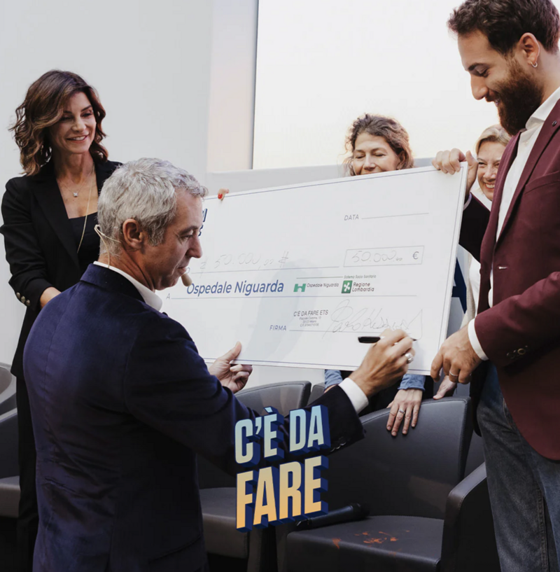 personal trainer in a baseball hat