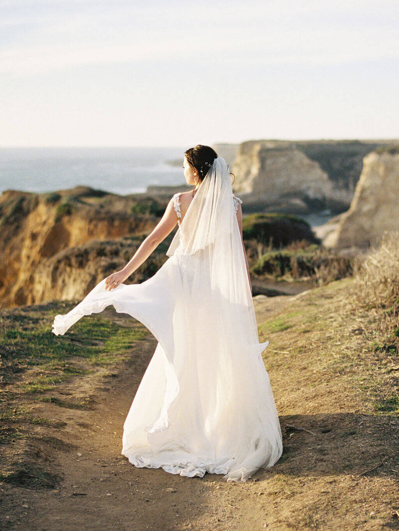 Santa Cruz Wedding - Autumn Marcelle Design x Ditto Dianto - Featured by Magnolia Rouge (1)