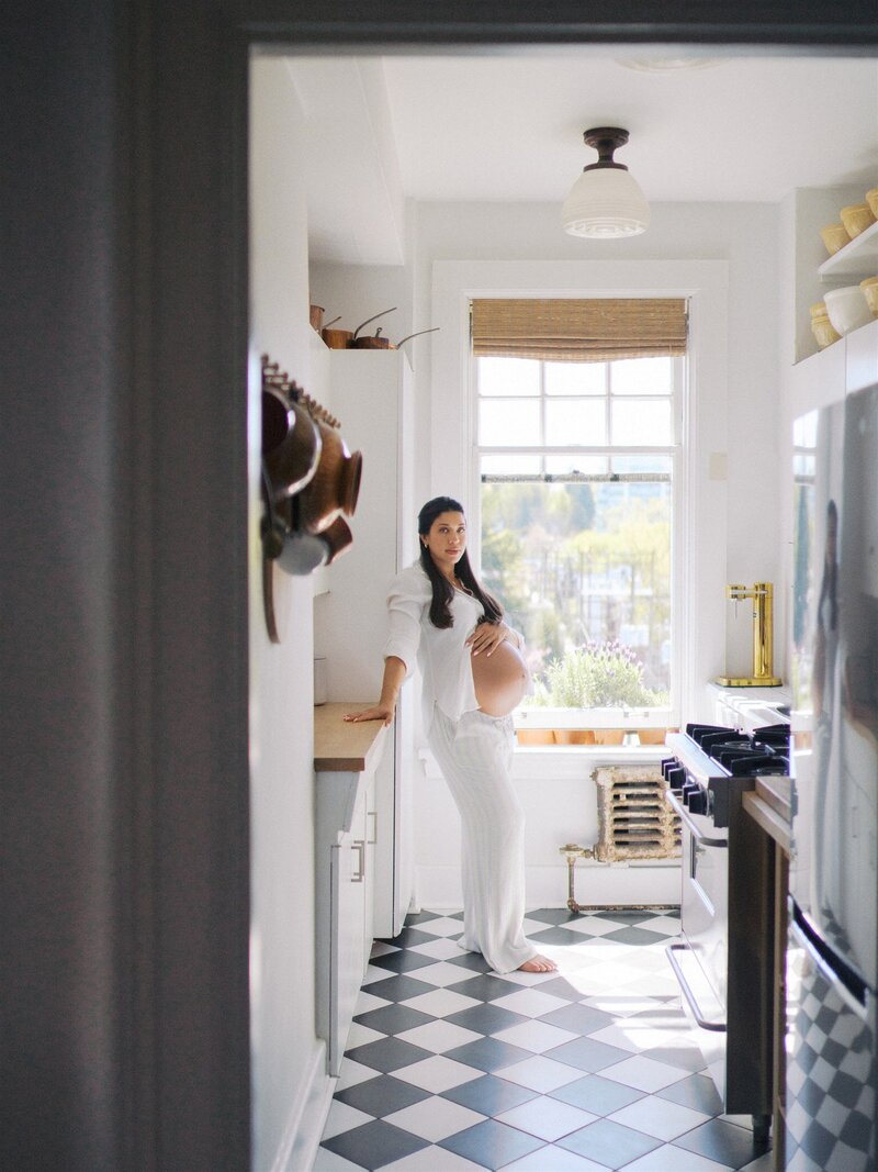 Courtney_Vancouver Maternity Photographer-85