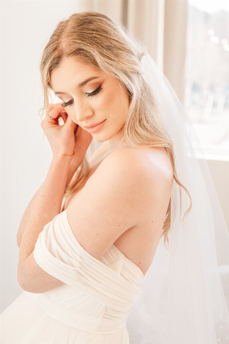 Bride-Earring-The-Legacy-at-Willow-Pond-173