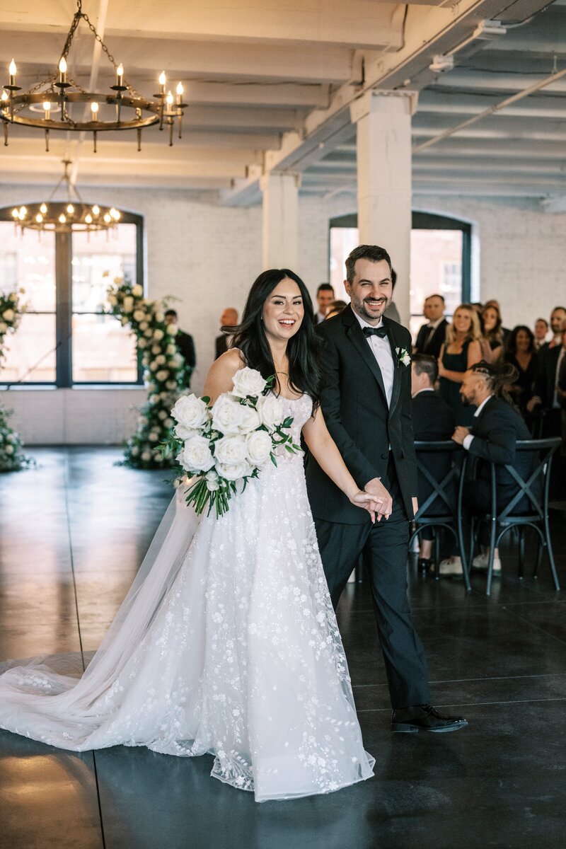 Aurora-IL-Company-251-fall-wedding 2