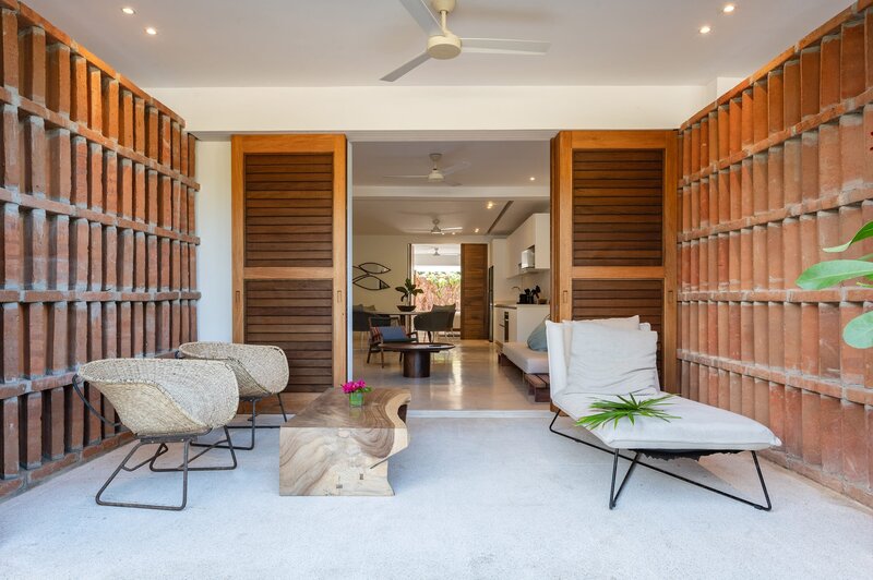 02-2-Careyes-Mexico-Properties-El-Careyes-Club-and-Residences-7A-1BD-Lounge-5542