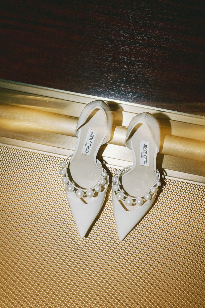 Bustling Fashion All-White Fall Wedding at the Shepherd’s Hollow Club, Glass Banquet Venue on the Lake, Detroit MI