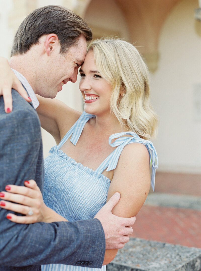 Addison-and-Cassie-Engagement-Photography-at-Philbrook-Museum-Laura-Eddy-13