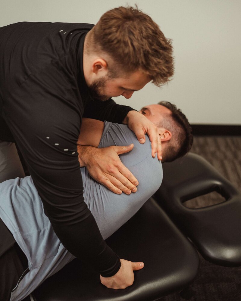 Edmonton clinic using chiropractic clinic for athletes and active individuals 