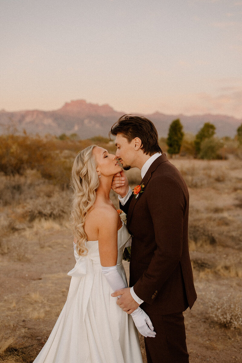 jami-oliver-wedding-preview-taylorraephotofilm-160