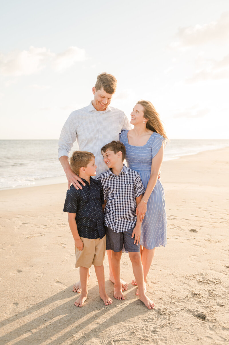downtown-wilmington-nc-engagement-photos-25
