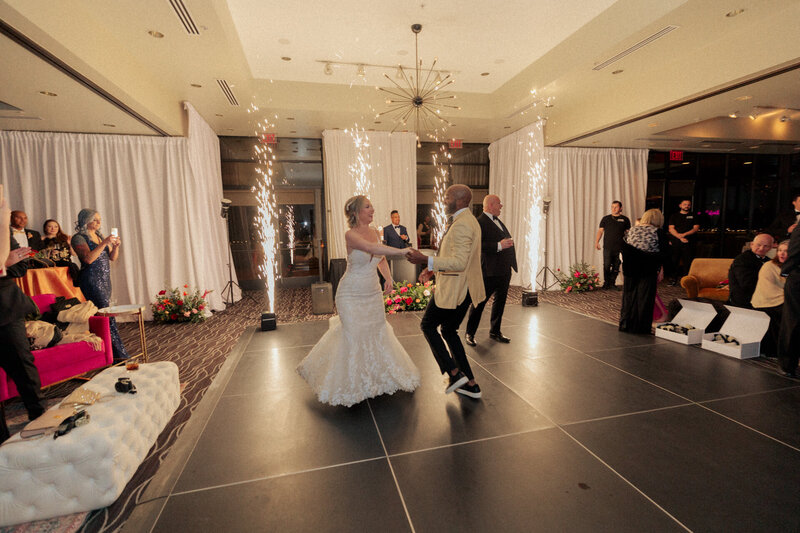 Lindsay + Jamin wedding at Sanctuary Camelback Mountain Resort, photo 79