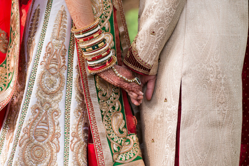 indian-hindu-pleasantdale-chateau-weddings-photography-by-images-by-berit-1409