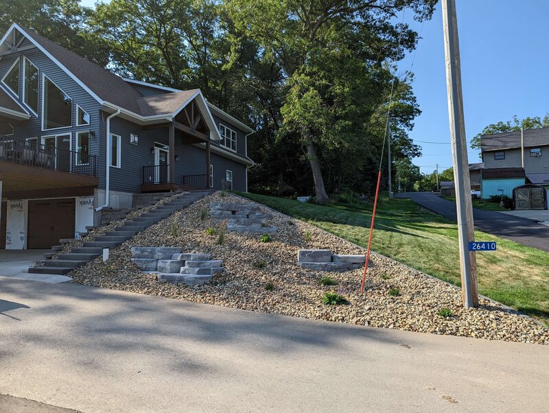 Cedar-Rapids-Manchester-Iowa-Lawn-care-Landscaping-Hardscape-Supreme-Green-_20220720_221132362