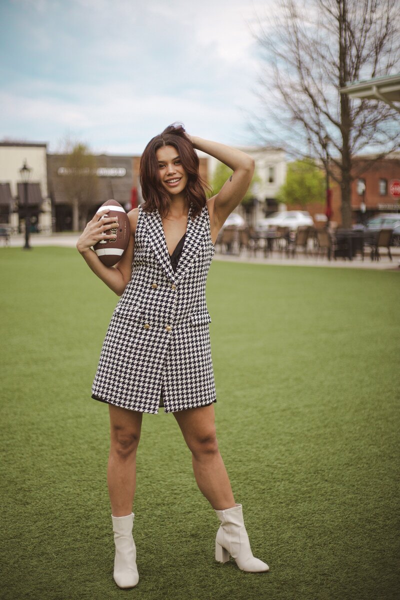 bama_taylor_houndstooth