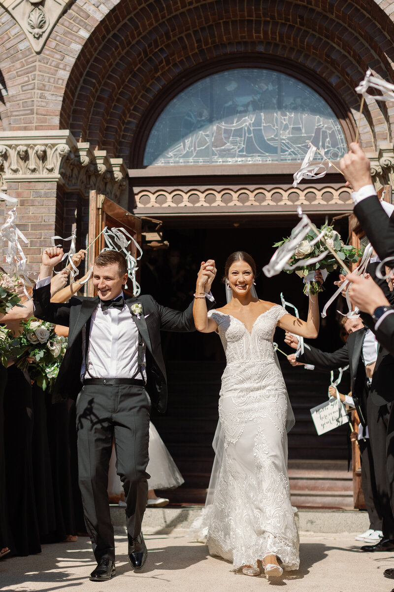 High End Wedding at Oneida Country Club-1