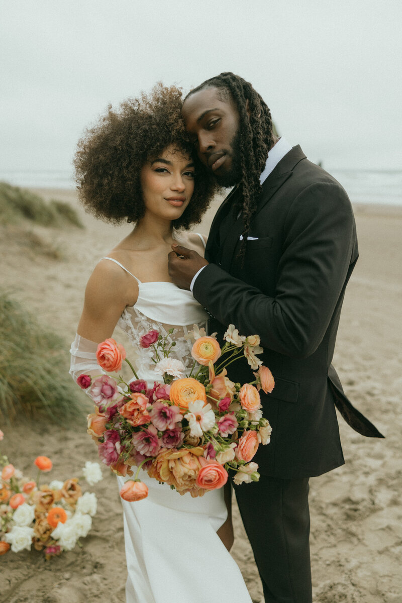 Elopement photos on Canon Beach